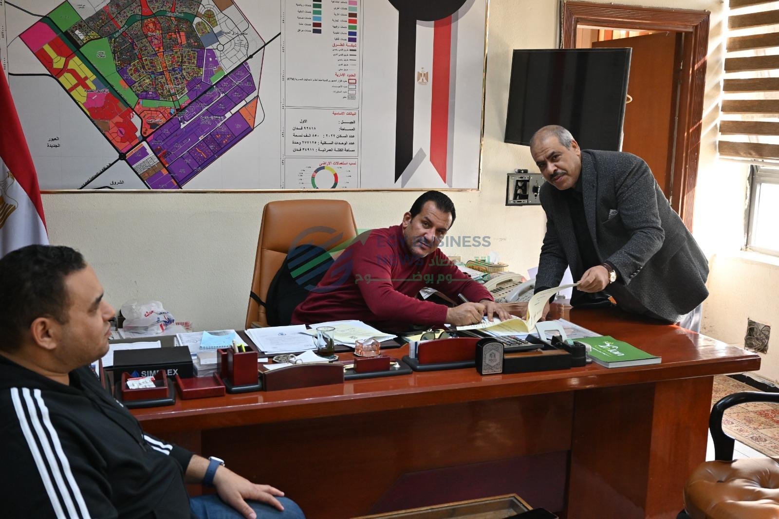 علاء عبد اللاه :توقيع بروتوكول تعاوني بين هيئة الطرق والبيئة لتنفيذ المرافق الخارجية لمدينة المخلفات المتكاملة جنوب العاشر - إيجي بيزنس 9 beb516 - إيجي بيزنس